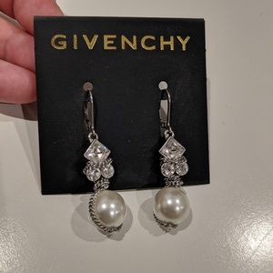 Givenchy - Pearl drop diamond earrings